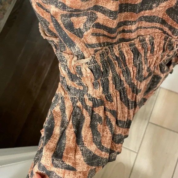 Daily Practice by Anthropologie Ruffled Mini Dress sz L NWT - Picture 8 of 10